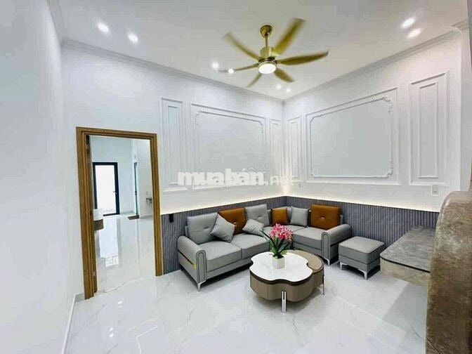 Bán nhà 3 tầng, 94m2, HXH, full nội thất, Huỳnh Văn Nghệ, Tân Bình