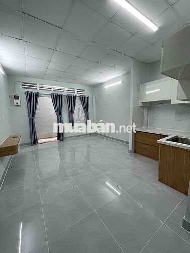 Chính chủ bán nhà Tân Phú 4x7m ( 2 tầng), giá 2,7 tỷ TL, nhà rất đẹp.