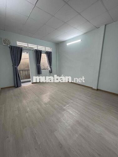 Chính chủ bán nhà Tân Phú 4x7m ( 2 tầng), giá 2,7 tỷ TL, nhà rất đẹp.