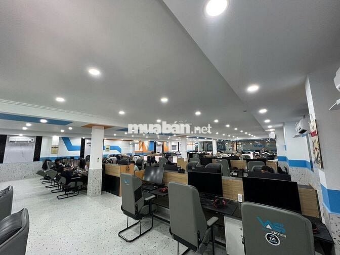 Tuyển tạp vụ phòng gym