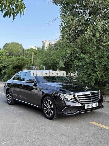 Mercedes-Benz E200 2016 Tự động 9 cấp Đen