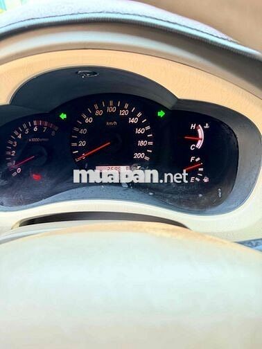 Toyota Innova 2006 G - 64948 km