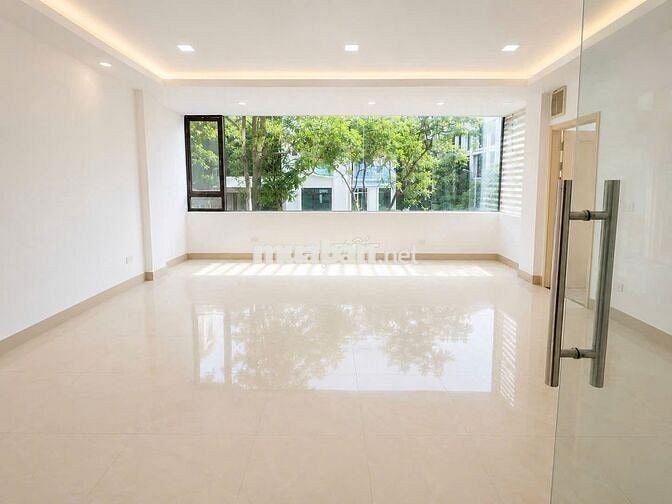 Chính chủ cho thuê MBKD 40m2 3 tầng MT 6,5M mặt ngõ 45 Trần Thái Tông