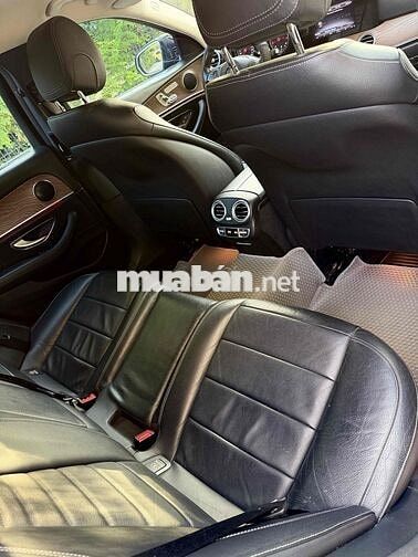 Mercedes-Benz E200 2016 Tự động 9 cấp Đen