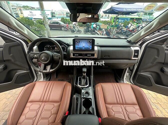 Mitsubishi Triton GLX 2025 Tự động Ghế da Trắng