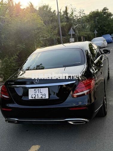 Mercedes-Benz E200 2016 Tự động 9 cấp Đen