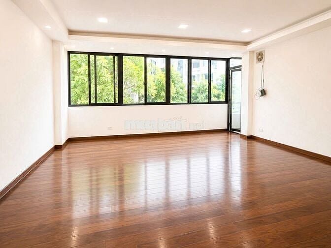 Chính chủ cho thuê MBKD 40m2 3 tầng MT 6,5M mặt ngõ 45 Trần Thái Tông