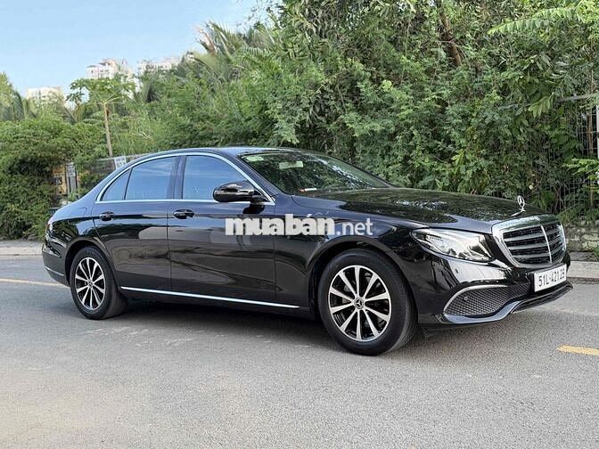 Mercedes-Benz E200 2016 Tự động 9 cấp Đen