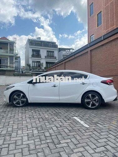Kia Cerato 2018 MT 100.000 km