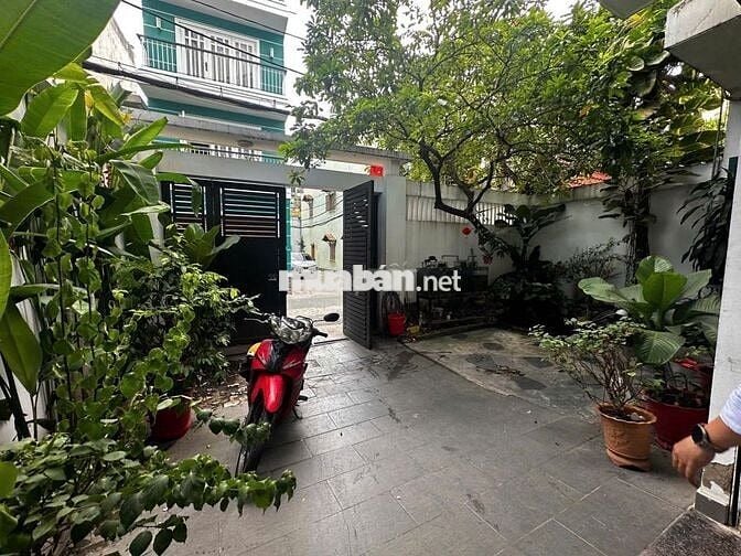 Cho thuê 40Tr Villa Quận Phú Nhuận|DT 8x17m| 3 Tầng 7 Phòng| Gara oto.