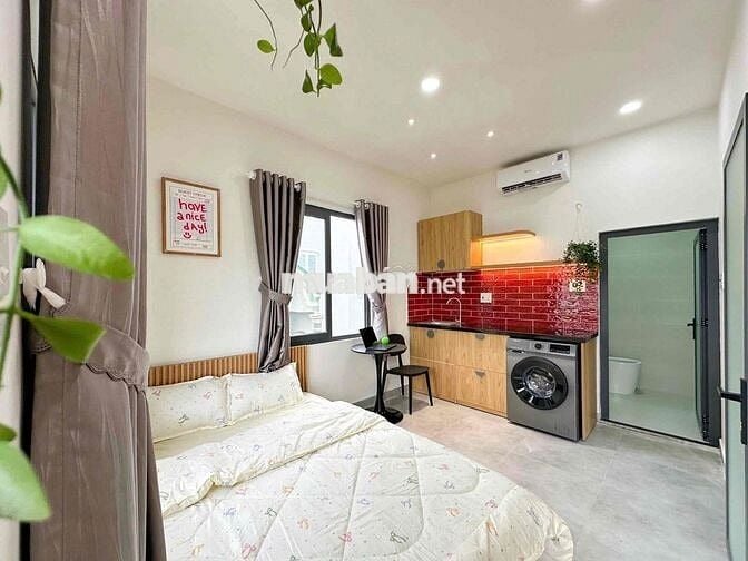 STUDIO BAN CÔNG - FULL NỘI THẤT NGAY CHỢ TÂN BÌNH -TRỐNG SẲN