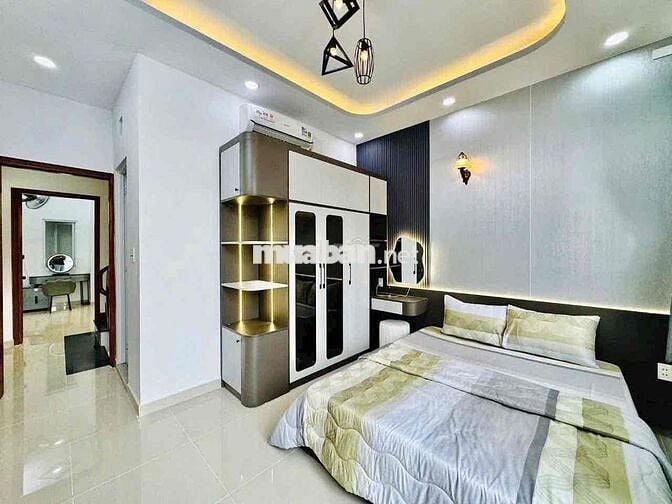 Cho Thuê Nhà Full Nội Thất P14