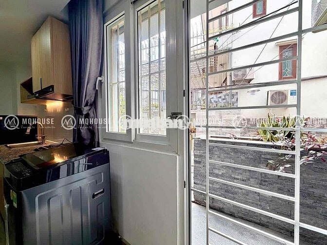 CHDV full nội thất 1pn - studio ban công, cửa sổ máy giặt riêng