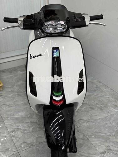 ⭐️Vespa Sprint/S 2023 Trắng 2600km