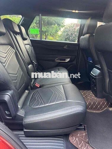 Ford Everest Titan 4x2 2023 Đỏ 30.000 Km