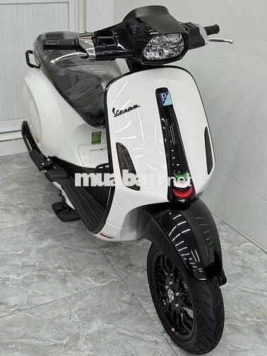 ⭐️Vespa Sprint/S 2023 Trắng 2600km