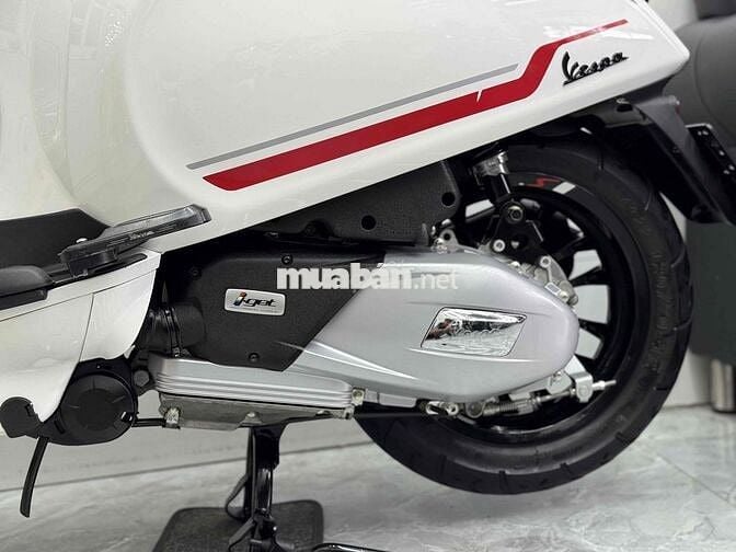 ⭐️Vespa Sprint/S 2023 Trắng 2600km