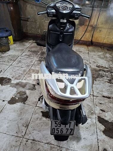 Honda Lead FI 2011 Vàng