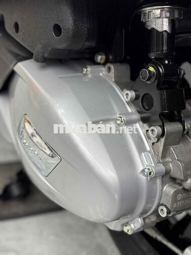 ⭐️Vespa Sprint/S 2023 Trắng 2600km