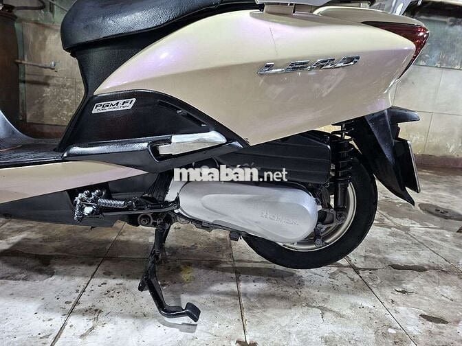 Honda Lead FI 2011 Vàng