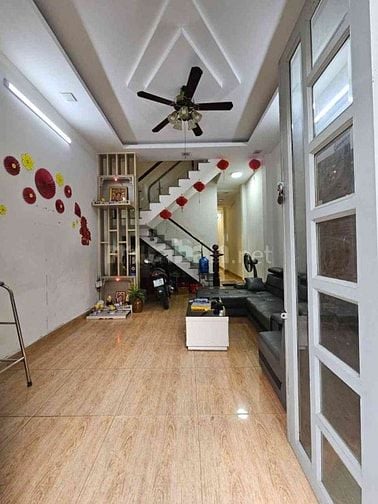 Bán gấp Nhà đẹp 2 Tầng Tỉnh Lộ 10, 56m2, hẻm 7M thông xe tải tránh 3t9