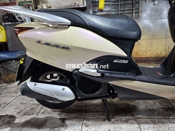 Honda Lead FI 2011 Vàng