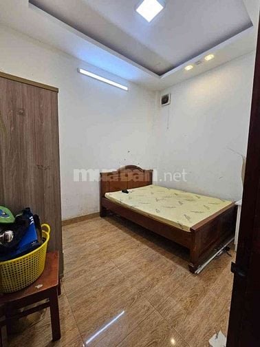 Bán gấp Nhà đẹp 2 Tầng Tỉnh Lộ 10, 56m2, hẻm 7M thông xe tải tránh 3t9