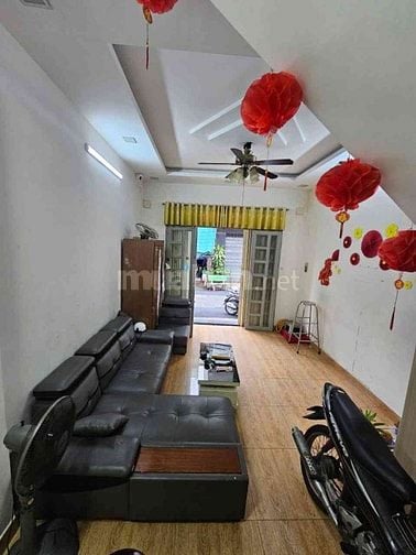 Bán gấp Nhà đẹp 2 Tầng Tỉnh Lộ 10, 56m2, hẻm 7M thông xe tải tránh 3t9