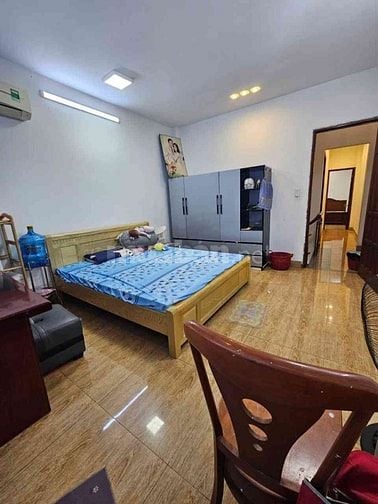 Bán gấp Nhà đẹp 2 Tầng Tỉnh Lộ 10, 56m2, hẻm 7M thông xe tải tránh 3t9