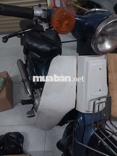 Honda Cúp 81 50cc Xanh Trắng
