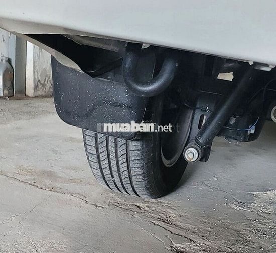 Toyota Innova 2.0E cuối 2019