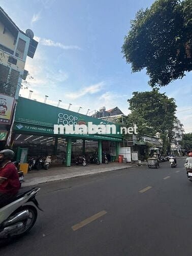 CHO THUÊ MT Phan đình Phùng nhà mới đẹp. 5 x 22 M vị trí cực đẹp 