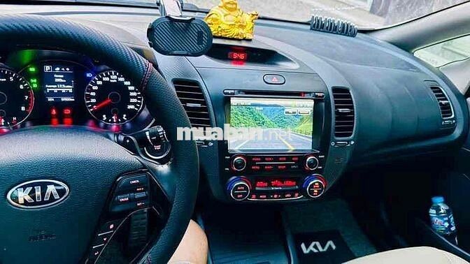KIA Cerato 2018 2.0 bản full Trắng Tự động