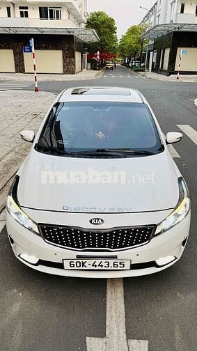 KIA Cerato 2018 2.0 bản full Trắng Tự động