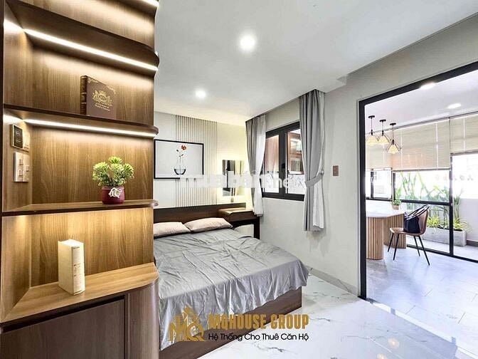 1 phòng ngủ tách bếp ngay ngã tư hàng xanh