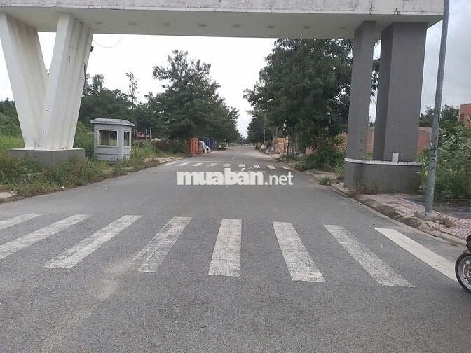 Hơn 900tr có 100m2 đất TC đường nhựa 7m gần chợ Bến Cát