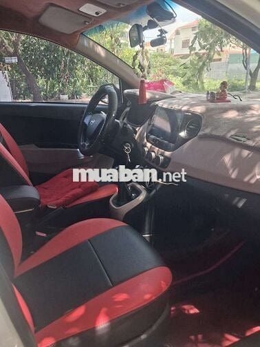 Hyundai i10 XS 2020 Trắng