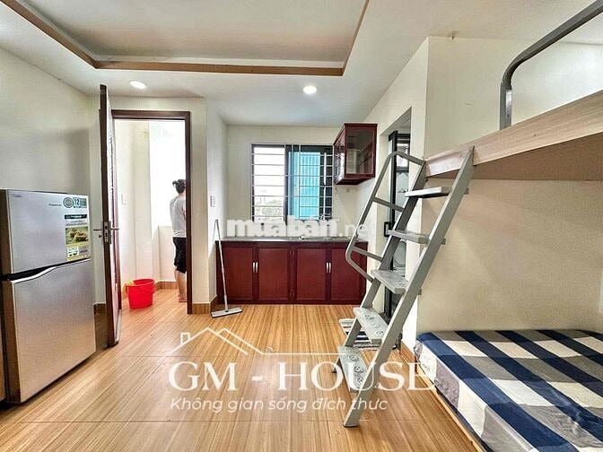Phòng gác 2 không gian ngủ ngay ngã tư Hàng Xanh gần UEF, HIU, GTVT