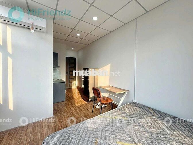 PHAN XÍCH LONG-STUDIO FULL NT-BAN CÔNG CỬA SỔ TRỜI-30M2