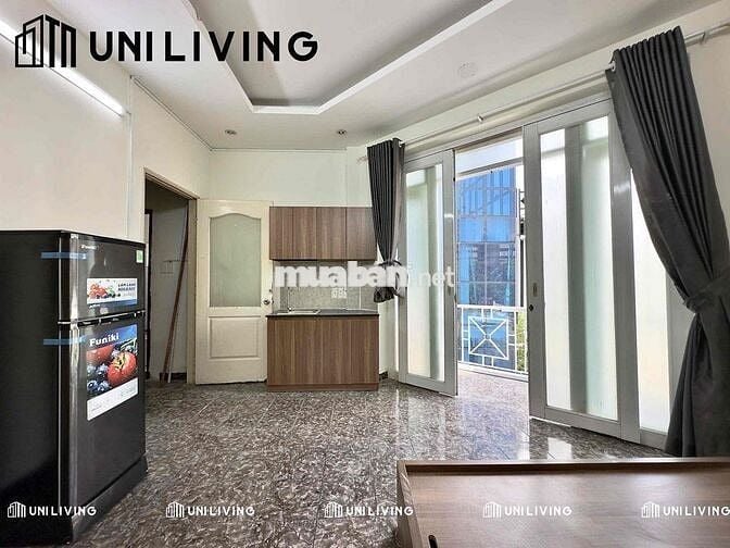 Toà nhà mới xây - Ban công - Full nội thất cho sinh viên