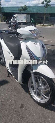 Honda SHVN 150cc Trắng 13000 km