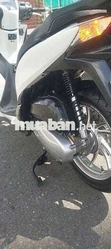 Honda SHVN 150cc Trắng 13000 km
