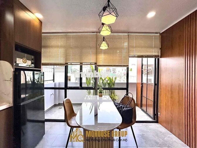 1 phòng ngủ tách bếp ngay ngã tư hàng xanh