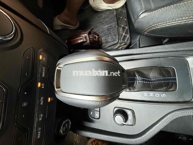Ford Ranger Wildtrak 2018 2.0L Bi-Turbo 2 cầu Cam