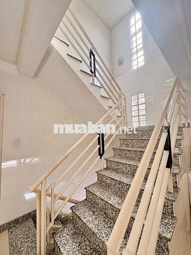 BÁN NHÀ MẶT TIỀN QL55 FULL THỔ CƯ (GIÁ TL)
