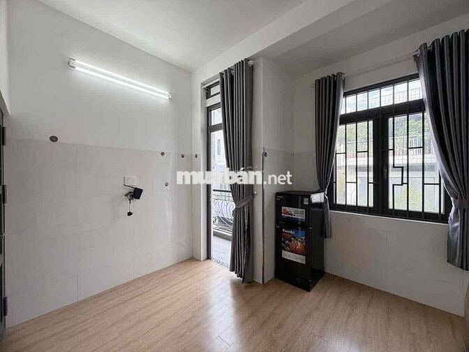 🎊 Toà nhà mới khai trương căn hộ Duplex full nội thất ngay giáp Quận 1