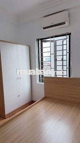 Ngõ 119 Tây sơn và 31 Tam Khương giá 2,3tr đến 5tr