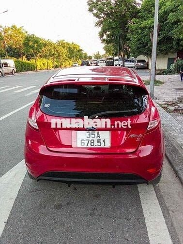 Em bán Ford Fiesta Hatchback Tự động 6 cấp