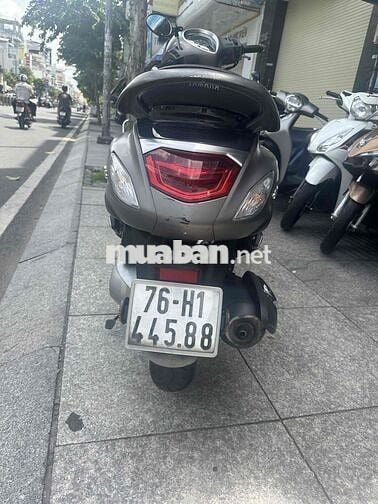 Yamaha Grande Xám Xe tay ga