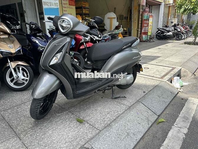 Yamaha Grande Xám Xe tay ga